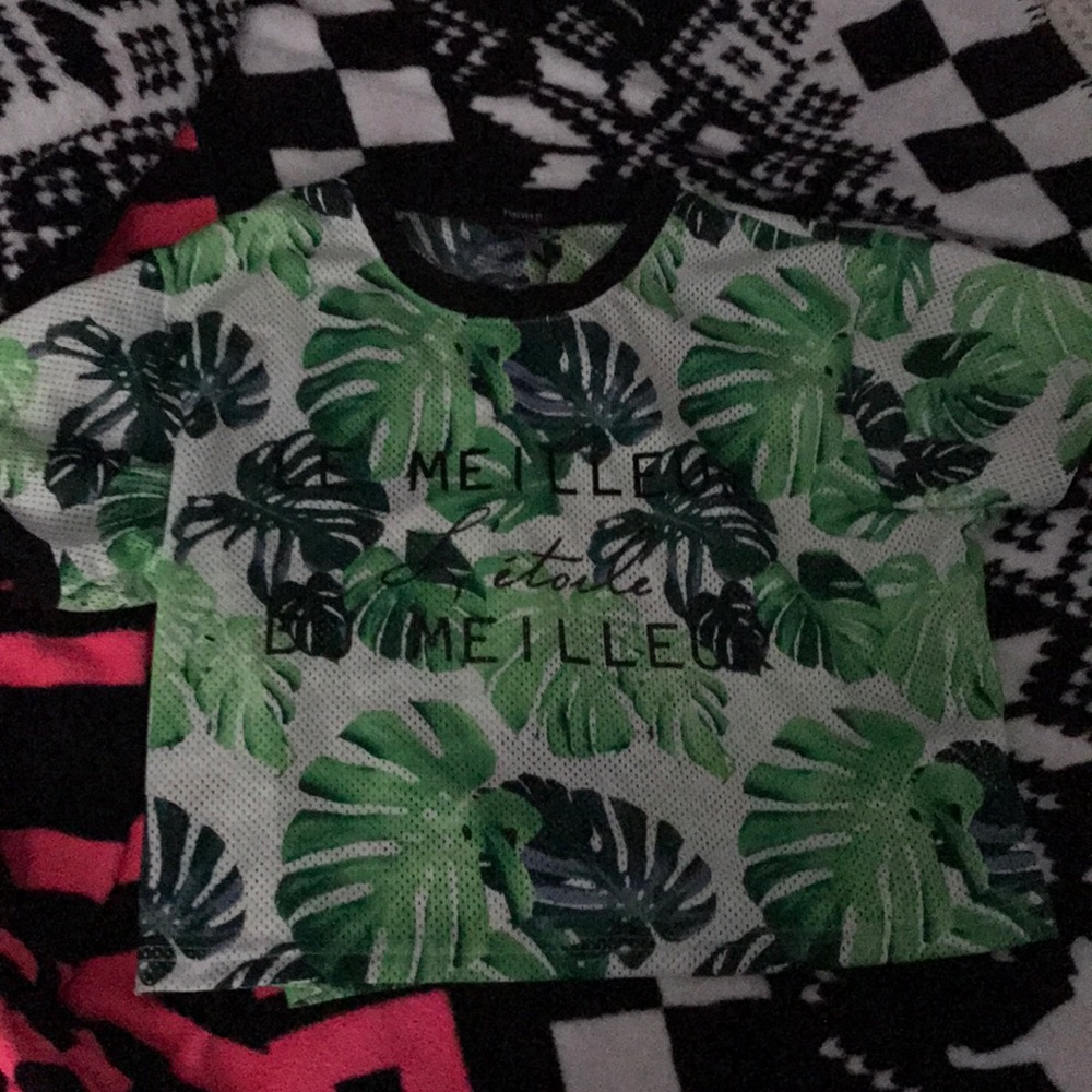 Crop Top - Picture 2 of 6